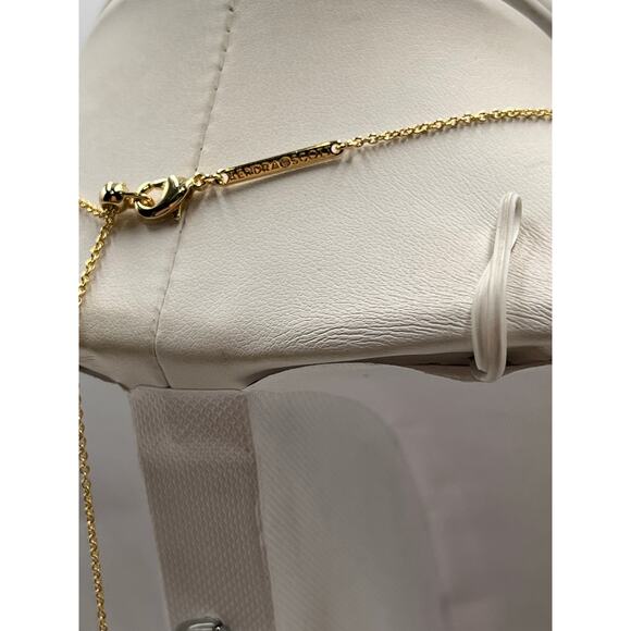 Kendra Scott EVA Gold Plated Pink Magenta Magnesite Pendant Necklace - Picture 4 of 7